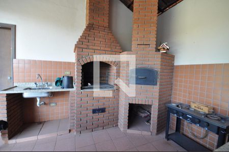 Casa à venda com 648m², 3 quartos e 4 vagasChurrasqueira