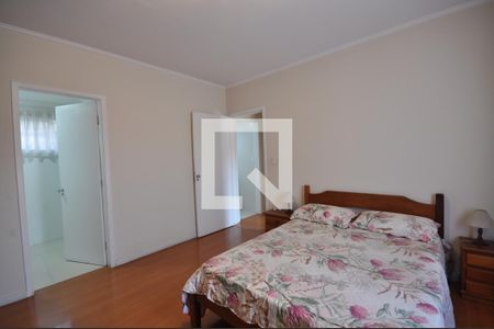 Quarto Suíte de casa à venda com 3 quartos, 648m² em Vila Nova Mazzei, São Paulo