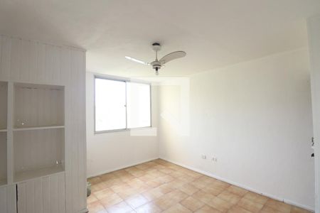 Sala de apartamento para alugar com 2 quartos, 73m² em Alcantara, São Gonçalo