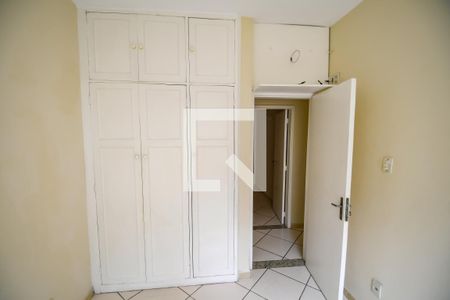 Quarto 1 - Armários de apartamento para alugar com 2 quartos, 54m² em Todos Os Santos, Rio de Janeiro