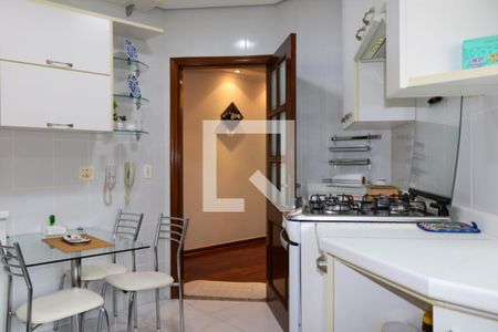 Apartamento à venda com 168m², 3 quartos e 2 vagasCozinha