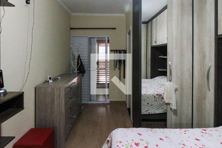 Casa à venda com 133m², 3 quartos e 2 vagasSuite