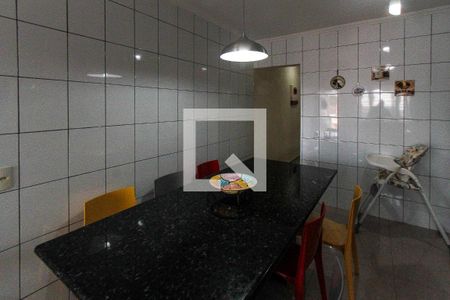 Casa à venda com 133m², 3 quartos e 2 vagasCorredor