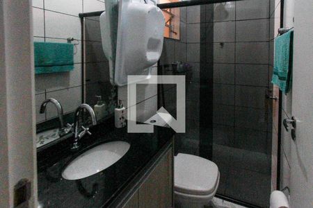 Casa à venda com 133m², 3 quartos e 2 vagasBanheiro Social