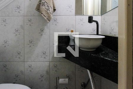 Casa à venda com 133m², 3 quartos e 2 vagasLavabo