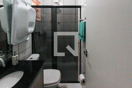 Casa à venda com 133m², 3 quartos e 2 vagasBanheiro Social