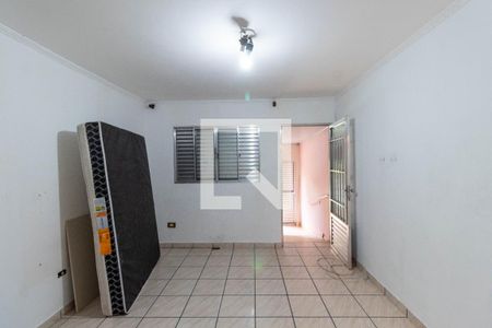 Sala de casa para alugar com 2 quartos, 70m² em Jardim Santa Maria, São Paulo