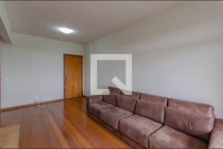 Sala de apartamento para alugar com 3 quartos, 111m² em Ouro Preto, Belo Horizonte