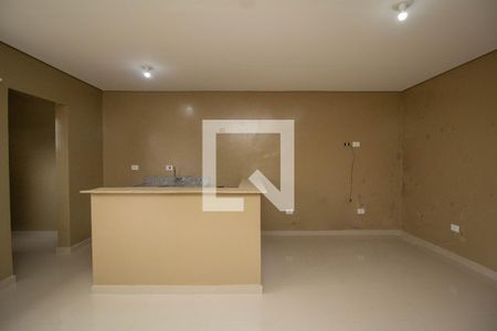Sala de casa para alugar com 3 quartos, 120m² em Piqueri, São Paulo