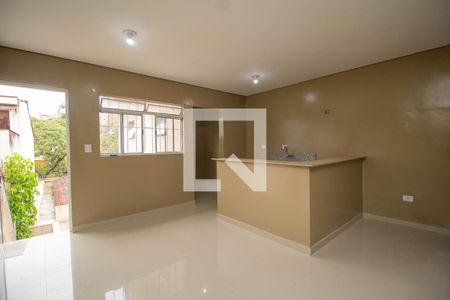 Sala de casa para alugar com 3 quartos, 120m² em Piqueri, São Paulo