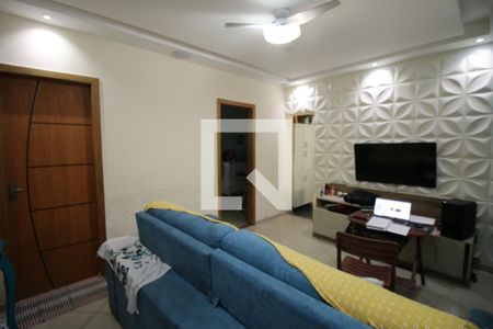 Sala de casa à venda com 3 quartos, 100m² em Olaria, Rio de Janeiro