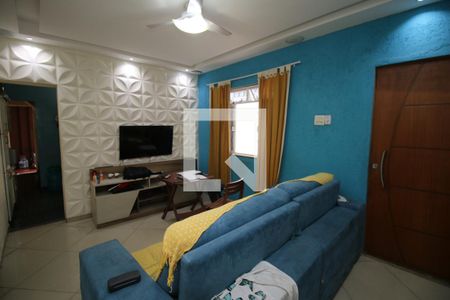 Sala de apartamento à venda com 3 quartos, 100m² em Olaria, Rio de Janeiro