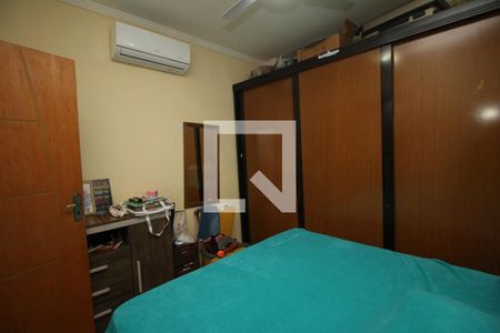 Quarto 1 de apartamento à venda com 3 quartos, 100m² em Olaria, Rio de Janeiro