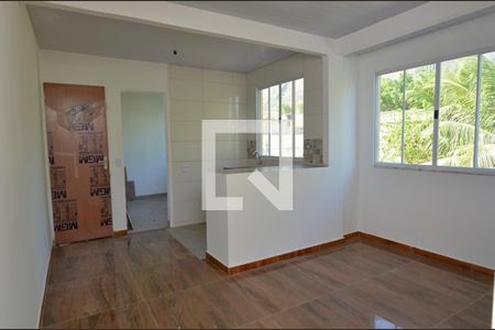 Sala de casa para alugar com 1 quarto, 40m² em Vargem Pequena, Rio de Janeiro