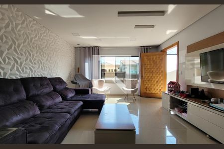 Sala de casa à venda com 3 quartos, 210m² em Utinga, Santo André