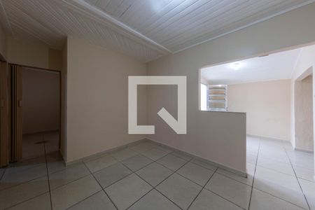 Sala de casa para alugar com 2 quartos, 60m² em Vila Alpina, São Paulo
