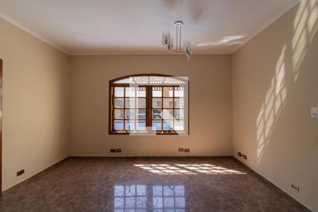 Sala de casa para alugar com 3 quartos, 250m² em Jardim Santa Barbara, Guarulhos