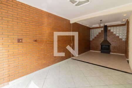 Sala 2 de casa para alugar com 3 quartos, 250m² em Jardim Santa Barbara, Guarulhos