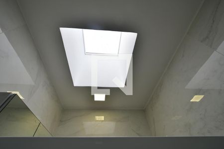 Casa de condomínio à venda com 105m², 3 quartos e 2 vagasBanheiro Suíte 1