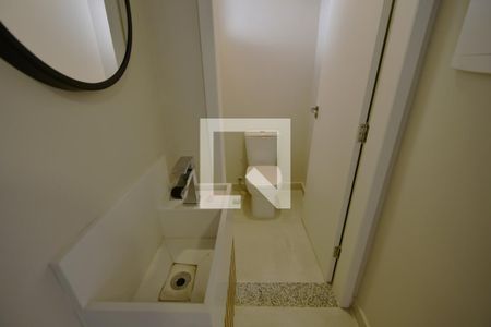 Casa de condomínio à venda com 105m², 3 quartos e 2 vagasBanheiro 4