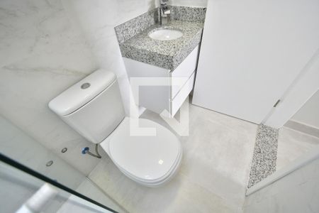 Casa de condomínio à venda com 105m², 3 quartos e 2 vagasBanheiro 2