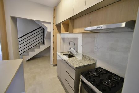 Casa de condomínio à venda com 105m², 3 quartos e 2 vagasCozinha 