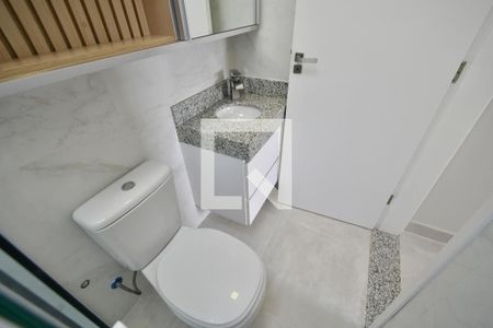 Casa de condomínio à venda com 105m², 3 quartos e 2 vagasBanheiro 3