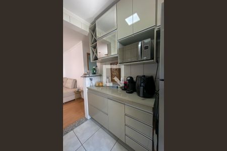 Cozinha e Área de Serviço de apartamento à venda com 2 quartos, 47m² em Jardim America, Belo Horizonte