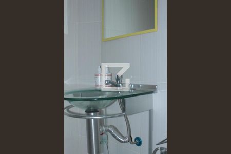 Apartamento à venda com 33m², 1 quarto e sem vagaBanheiro