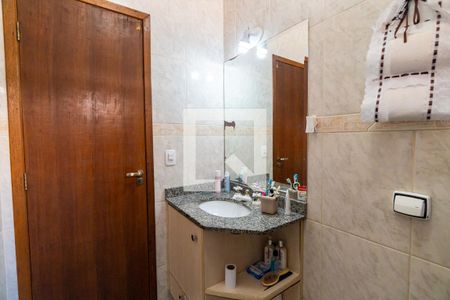 Banheiro da Suíte 1 de casa à venda com 3 quartos, 130m² em Parque Jabaquara, São Paulo