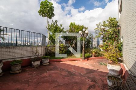 Apartamento à venda com 280m², 4 quartos e 2 vagasCobertura