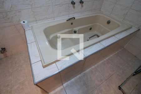 Apartamento à venda com 280m², 4 quartos e 2 vagasBanheiro da Suíte 2