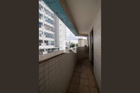 Apartamento à venda com 280m², 4 quartos e 2 vagasSuíte 2