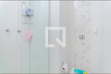 Casa à venda com 170m², 3 quartos e 2 vagas Casa à venda com 170m², 3 quartos e 2 vagasBanheiro