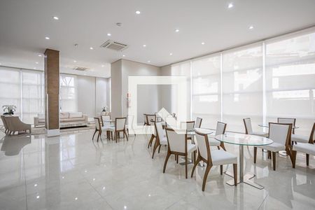 Apartamento para alugar com 170m², 3 quartos e 2 vagasÁrea comum - Salão de festas