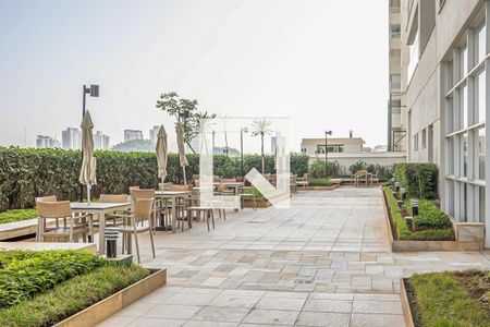 Apartamento para alugar com 170m², 3 quartos e 2 vagasÁrea comum