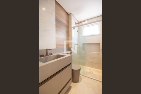 Apartamento para alugar com 170m², 3 quartos e 2 vagasBanheiro da Suíte 2