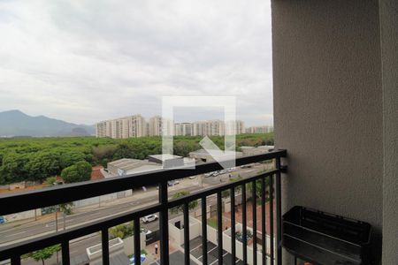 Varanda de apartamento à venda com 1 quarto, 36m² em Jacarepaguá, Rio de Janeiro