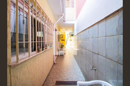 Casa à venda com 200m², 4 quartos e 2 vagasEntrada