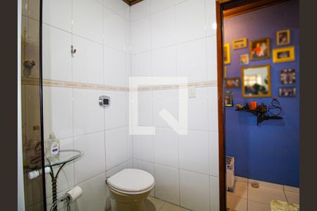 Casa à venda com 200m², 4 quartos e 2 vagasBanheiro - Casa 2