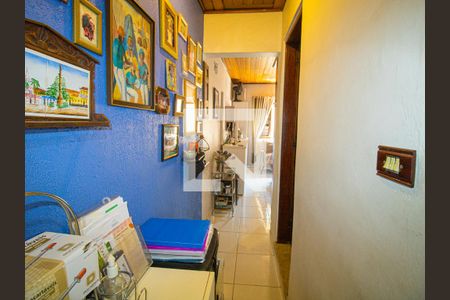 Casa à venda com 200m², 4 quartos e 2 vagasQuarto 4 - Casa 2 Corredor