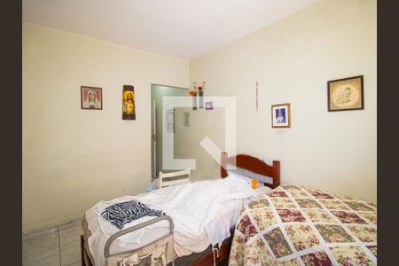 Casa à venda com 200m², 4 quartos e 2 vagasSuíte