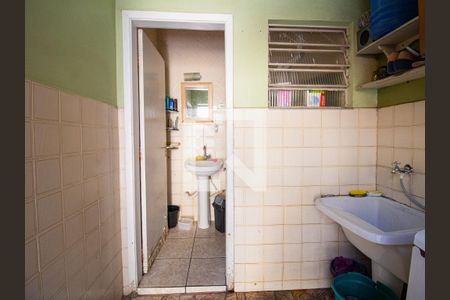 Casa à venda com 200m², 4 quartos e 2 vagasÁrea de Serviço