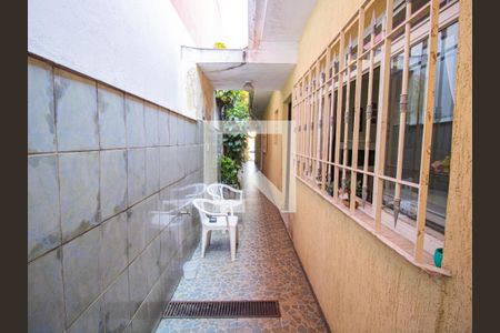 Casa à venda com 200m², 4 quartos e 2 vagasEntrada