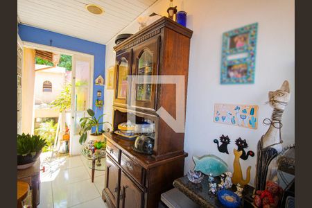 Casa à venda com 200m², 4 quartos e 2 vagasSala - Casa 2