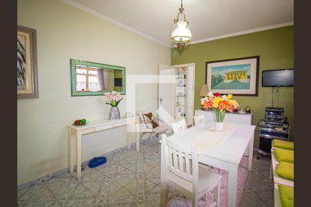 Sala de casa à venda com 4 quartos, 200m² em Parque Edu Chaves, São Paulo