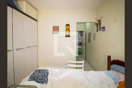 Casa à venda com 200m², 4 quartos e 2 vagasSuíte