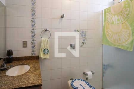 Casa à venda com 360m², 4 quartos e 3 vagasBanheiro da suíte 3