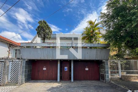 Casa à venda com 360m², 4 quartos e 3 vagasFachada