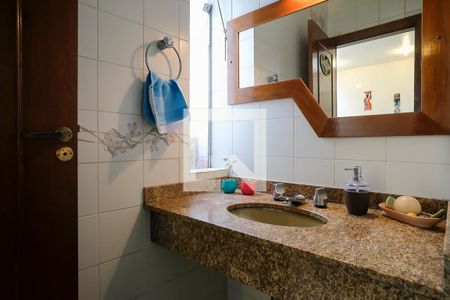 Casa à venda com 360m², 4 quartos e 3 vagasLavabo 2